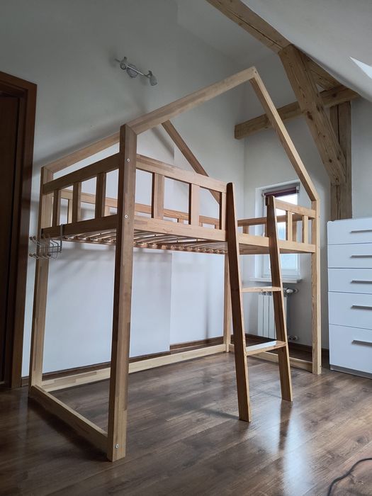 Łóżko piętrowe dla dziecka