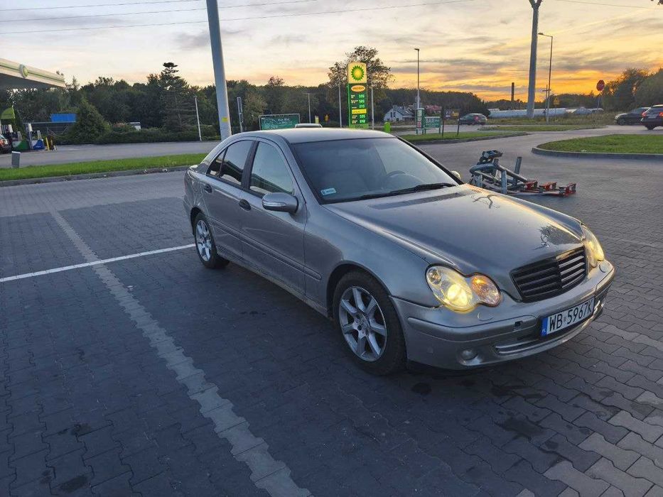 Renault Megan 2011, 1,9 дизель Scenik 2004р 1.9 dCI , механіка,  !!!