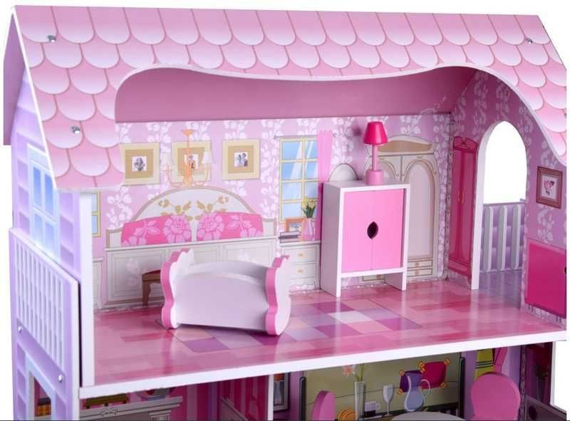 Domek dla lalek z meblami + lalki