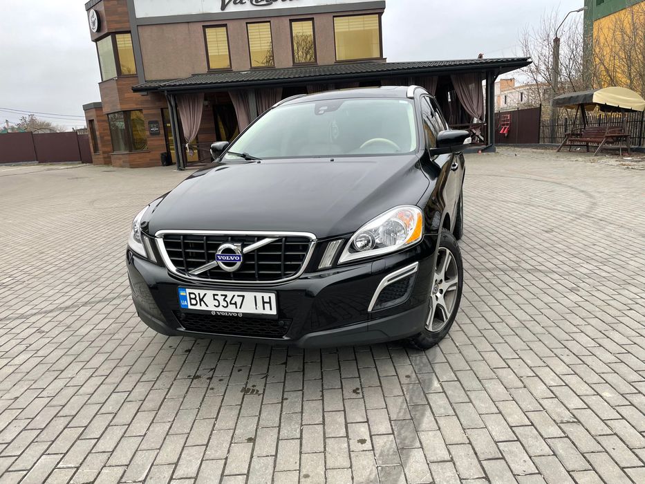 VolvoXC60 3.0 бензин 2011р