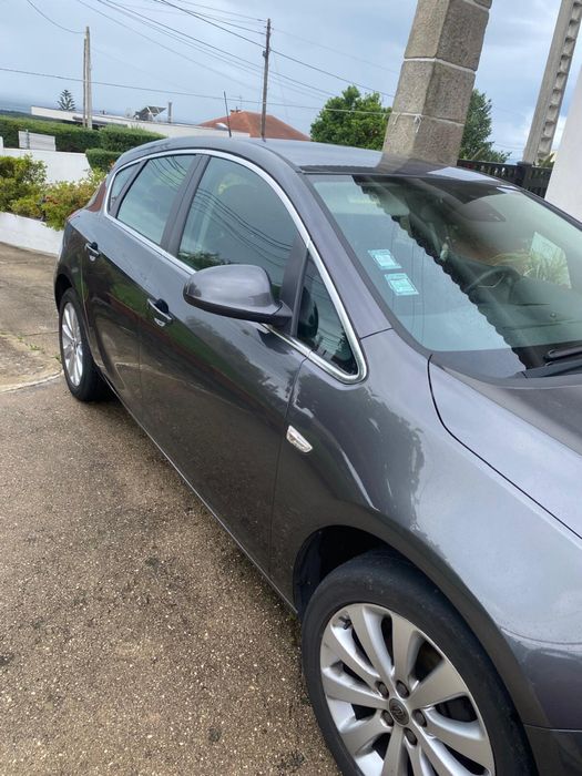 Opel Astra 1.4 gasolina 2010 46000km