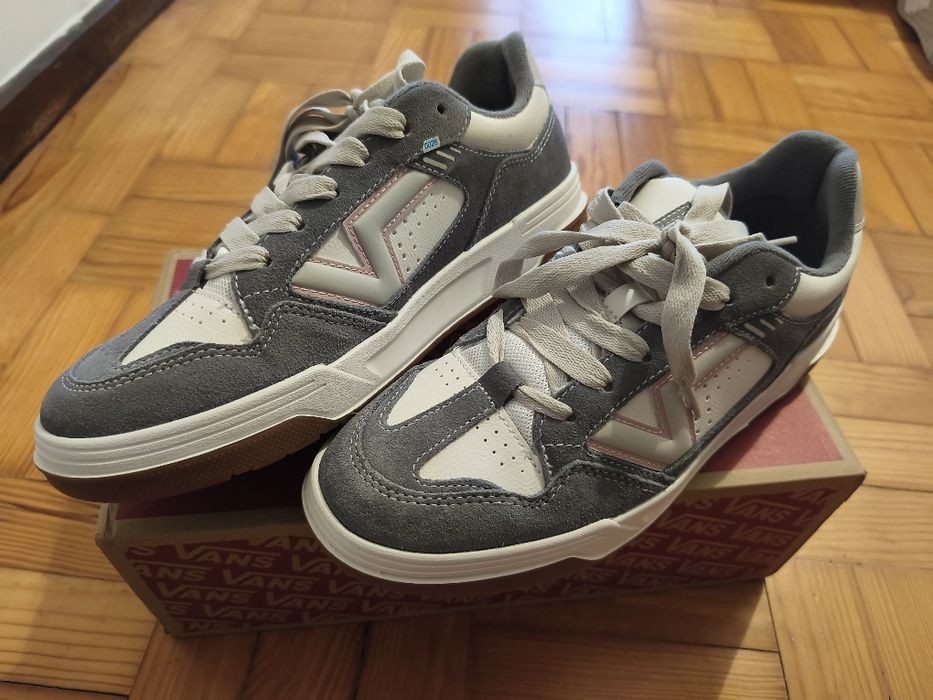 Vans Uplander 44