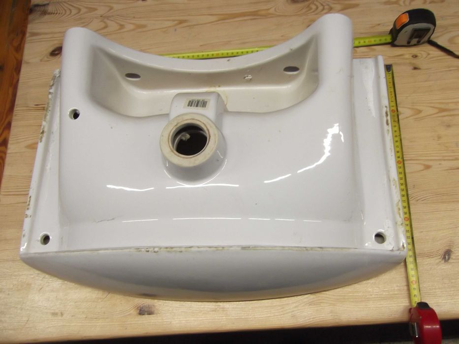 Porcelanowa umywalka  CERSANIT 60 x 41cm