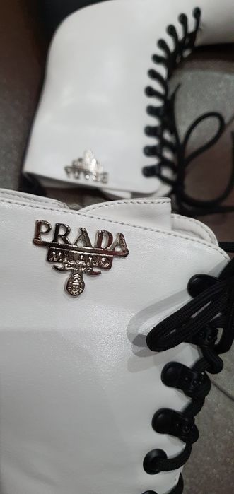 Świetne botki platforma workery trapery białe logo hit 39