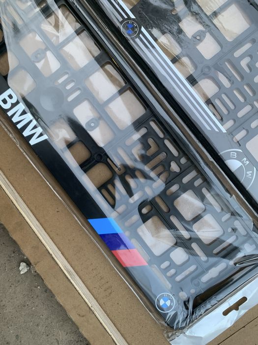 Рамка держ номеру BMW рамочка номерів кріплення номерне