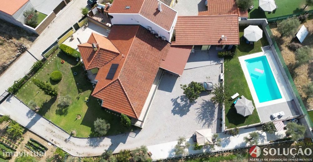 Moradia c/piscina - o sossego e a natureza!!!