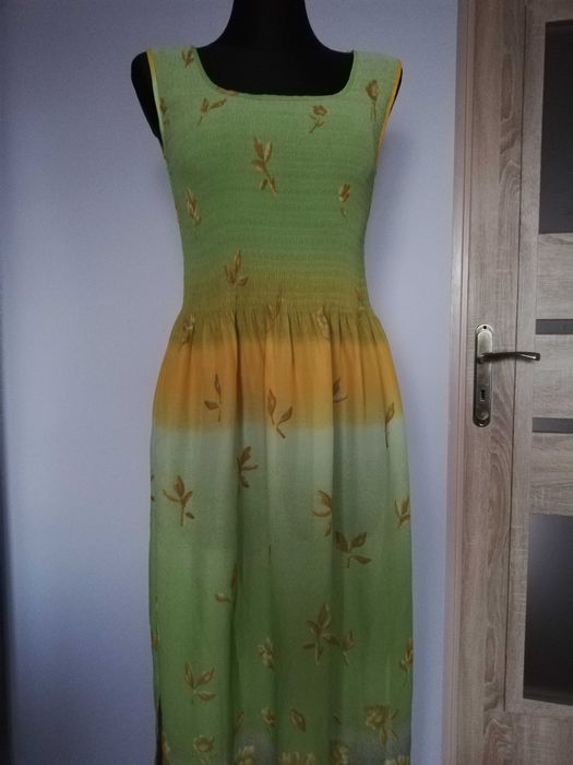 Sukienka długa M