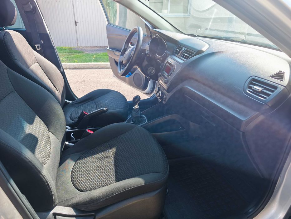 Kia Rio lll 2013 року