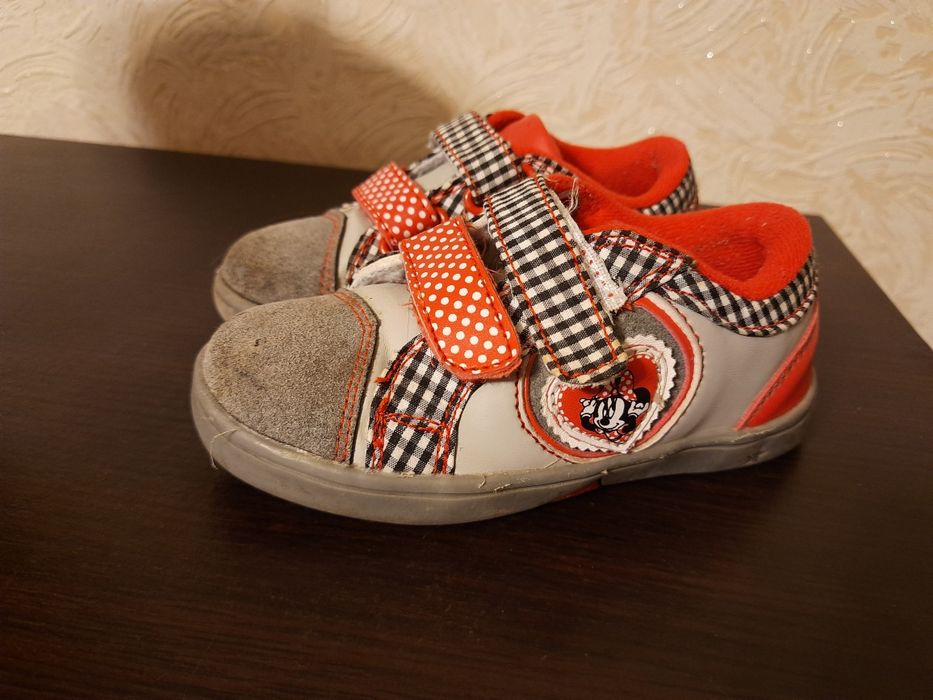 Кроссовки для девочки 24р. Disney стелька 16см