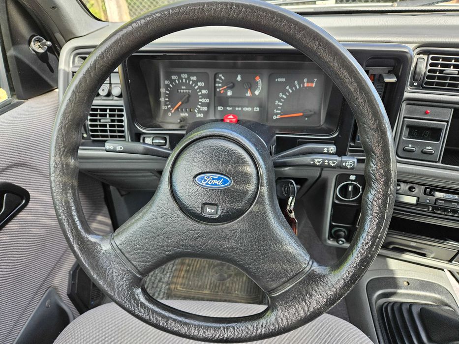 Ford Sierra 1.6GL - APENAS 39.000KM - Clássico Certificado