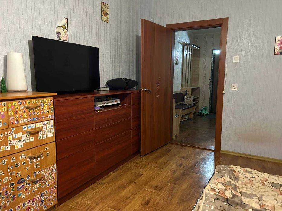 Продам однокімнатну квартиру 55 кв.м. Кургузова 1-А ЖК Ярославичі 1