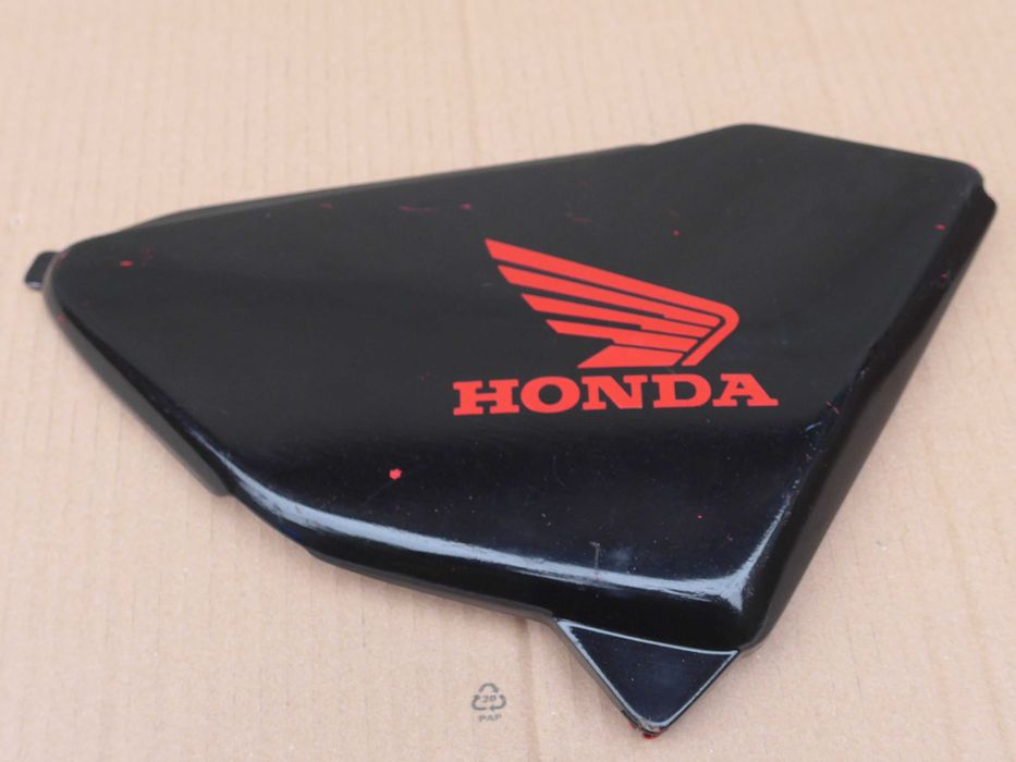 Honda CB 450 s OWIEWKA osłona boczek prawy
