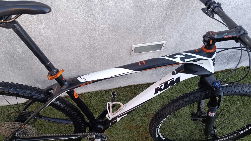 Bicicleta KTM Aera Pro