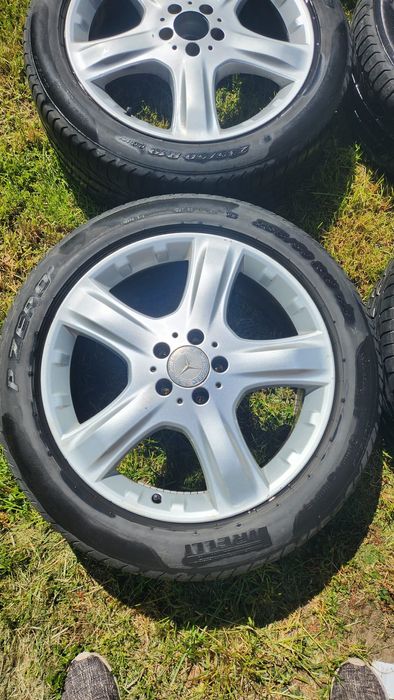 Koła letnie oryginalne Mercedes 5x112 235/50/19 ET 60 8J VW Audi Seat