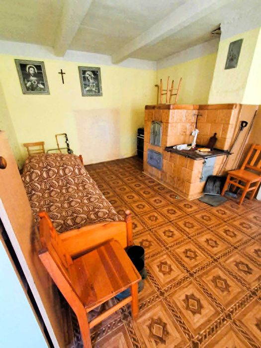 Sprzedam dom z budynkiem  gospodarczym
