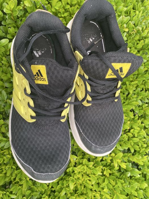 Кросівки адідас 21см устілка