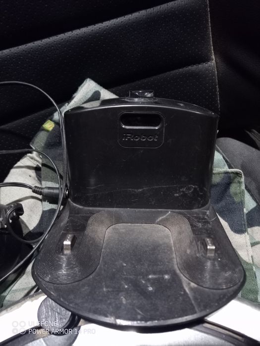 Robot sprzątający, odkurzacz iRobot rumba 780