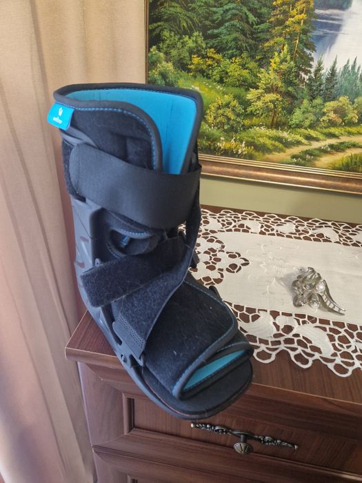 Ортез на гомілкостоп