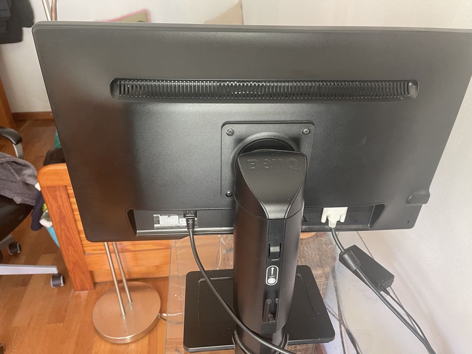 Monitor Gaming BenQ XL2411T – 144Hz, 24”