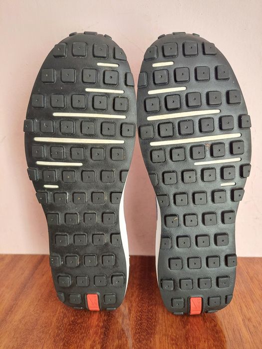 Кросівки Nike Waffle оригінал 

Розмір по бірці:
Us 12  UK 11  EUR 46
