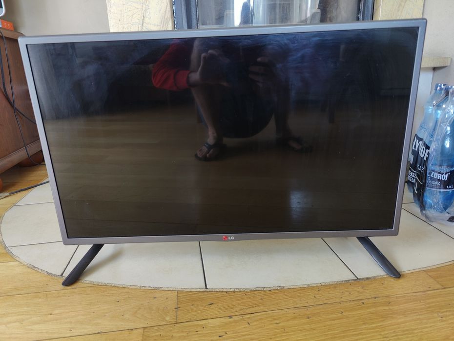 Telewizor LG32L85610