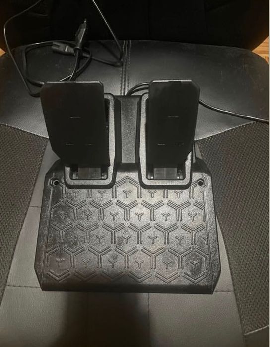 Volante thrustmaster T128