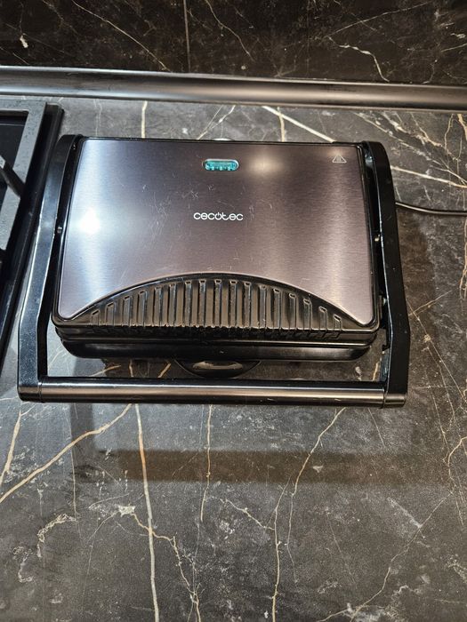 Электрогриль CECOTEC