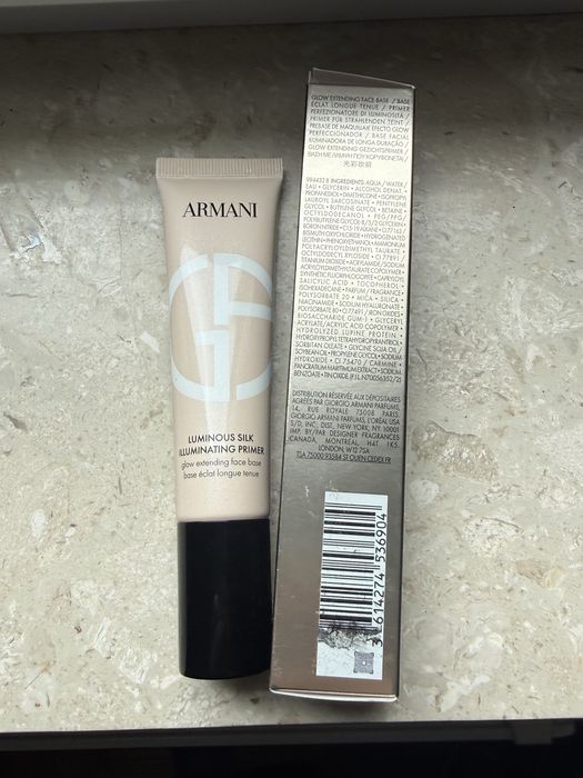 Primer Armani luminous silk