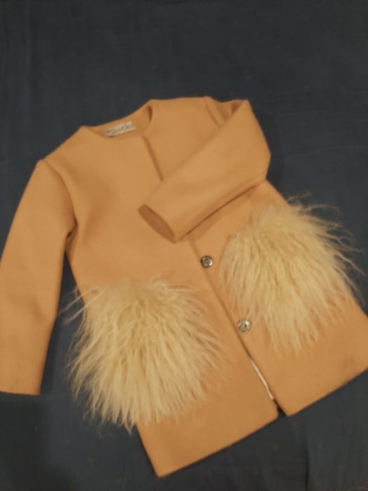 Пальто,кардиган.