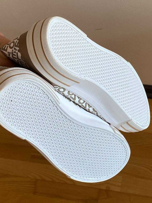 Кеди Graceland нові