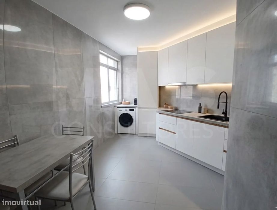 Apartamento T3 no centro das Caldas da Rainha com elevador