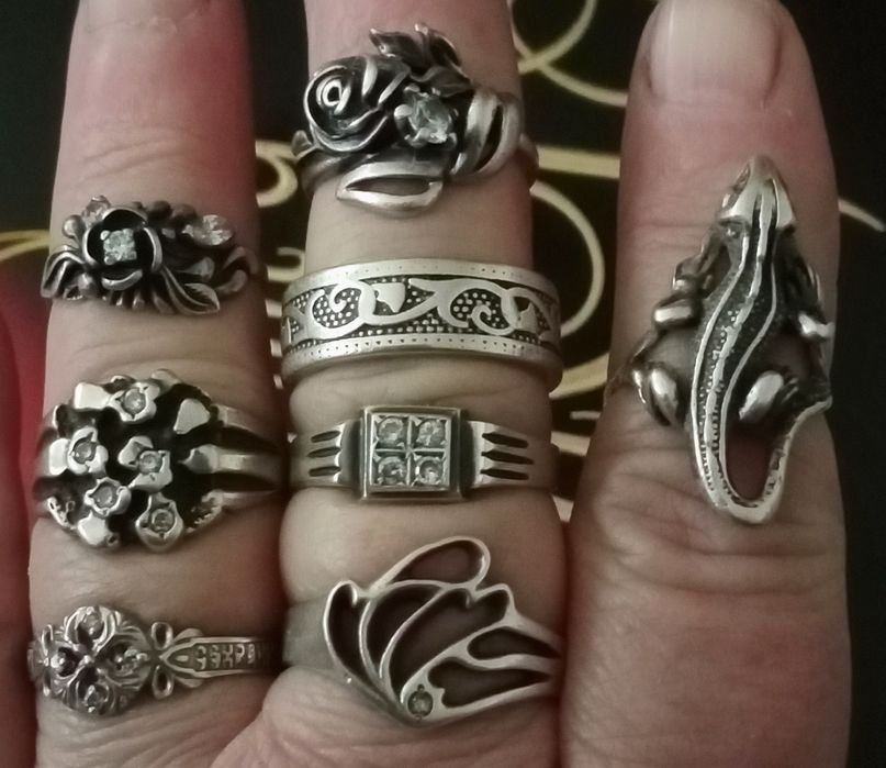 Винтажные украшения из серебра.