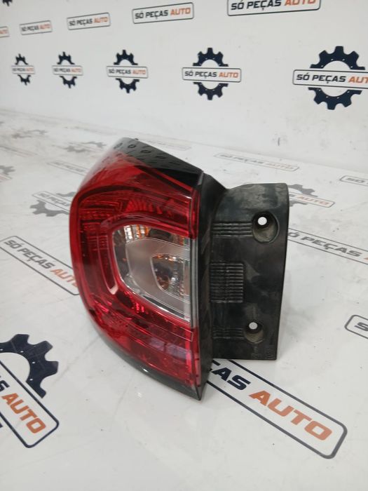 FAROLIM ESQUERDO AZUL RENAULT CAPTUR 0.9TCE ANO: 2014