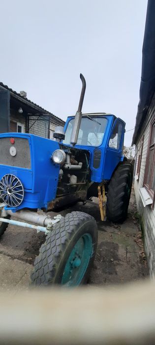 Трактор сільськогосподарський ЮМЗ