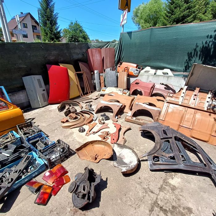 Fiat 126p , błotniki nadkola wzmocnienia i inne części blacharskie