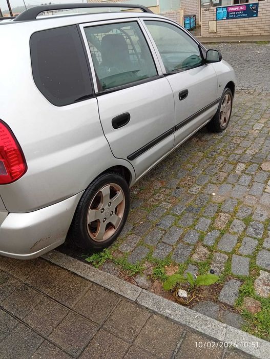 Carrinha Mitsubishi Space Cargo