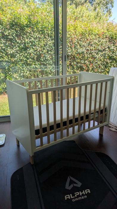 Cama Musa Branco/Tola + Colchão Ecus Care
