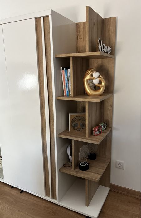 Móvel Estante com pouco uso