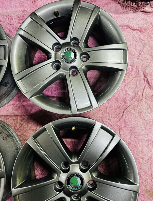 R15 диски оригинал Skoda Octavia А5. 5/112