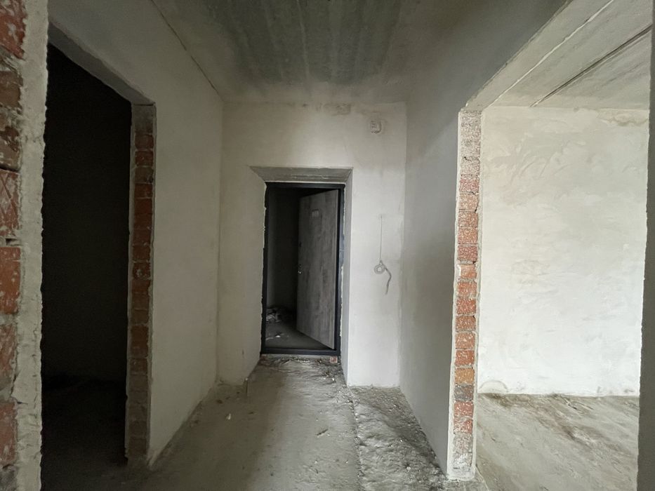 Гаряча 1кім. квартира 5 поверх 39м2 Розтермінування