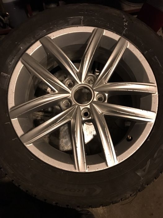 Felga aluminiowa 16cali vw golf7  5g060110