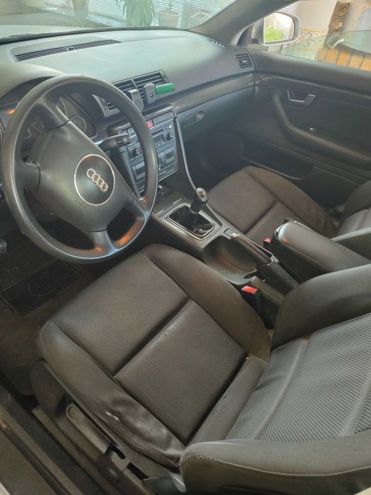 Vendo Audi A4 Sedan