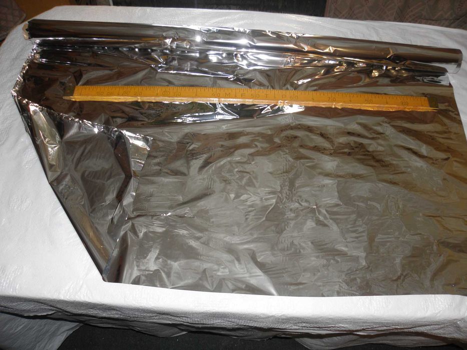 Світловідбиваюча і тепловідбиваюча майларова плівка шириною 1,22 м