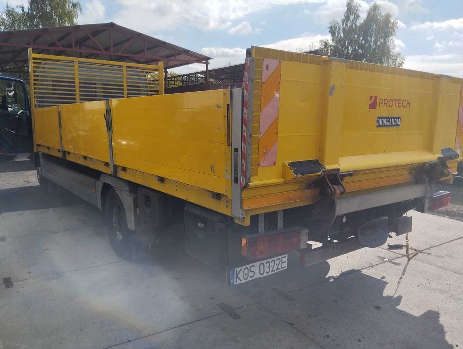 Mercedes Atego skrzynia ładunkowa 6m winda 1500