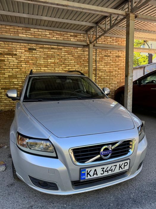 Продам Volvo v50, 2011року