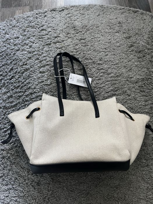 Сумка JW PEI Linda Tote Bag - Black Canvas нова