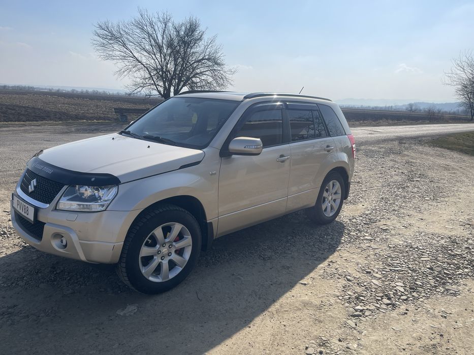 Сузуки гранд вітара