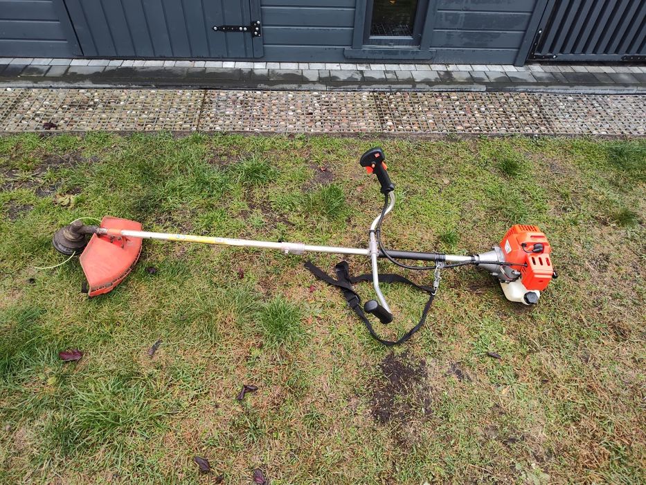 Kosa spalinowa , wykaszarka, podkaszarka  jak NAC