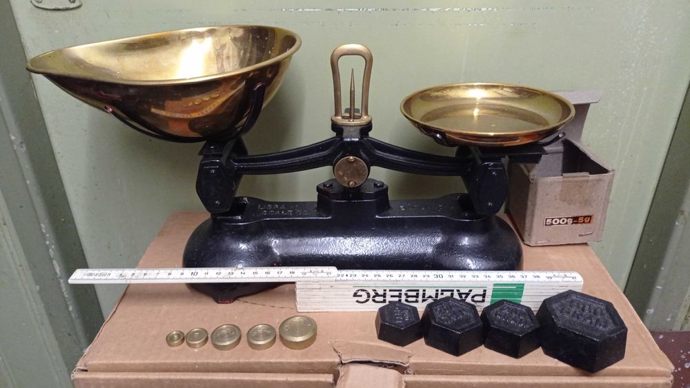 Waga szalkowa angielska Libra Scale Co.