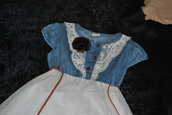 Нарядное платьице на девочку 3-4 лет рост около 90 см Подарок
220₴